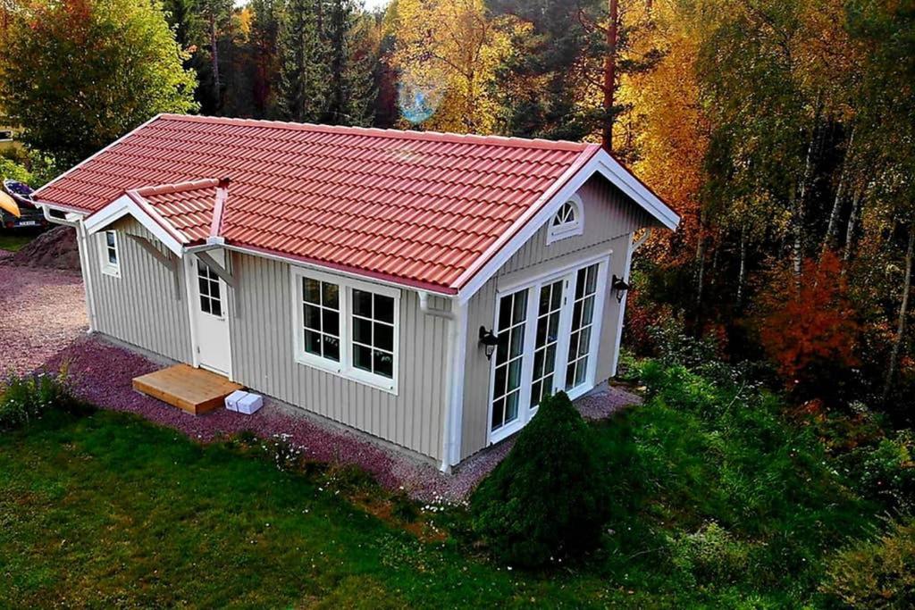 Nybyggd Stuga Intill Skogsbrynet - New Built Cottage Next To The Cowberry Forest Mora község Kültér fotó