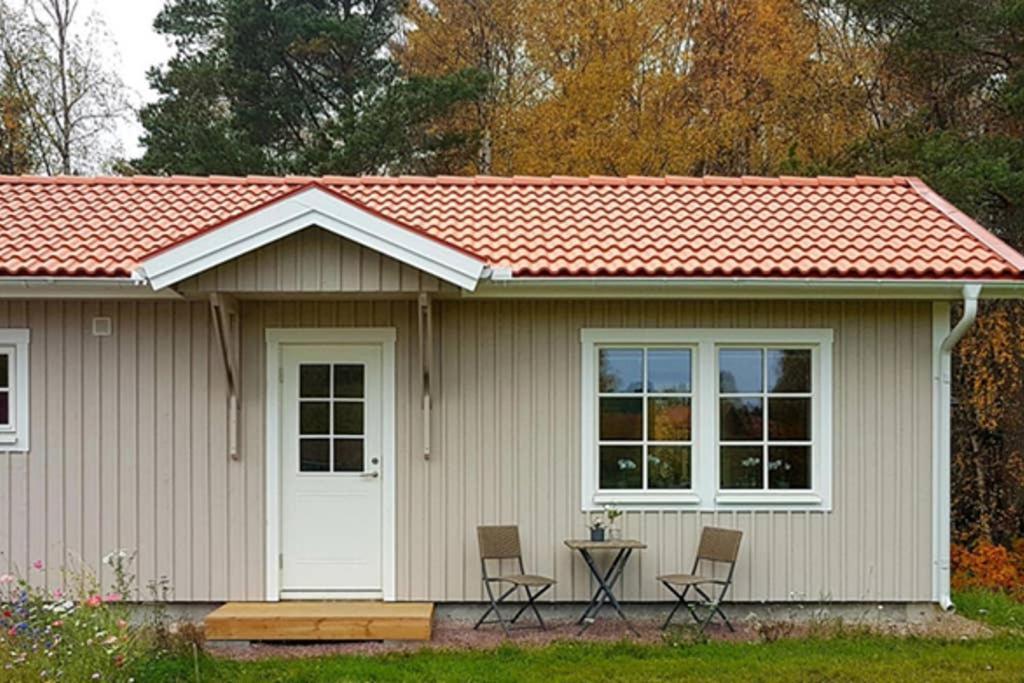 Nybyggd Stuga Intill Skogsbrynet - New Built Cottage Next To The Cowberry Forest Mora község Kültér fotó